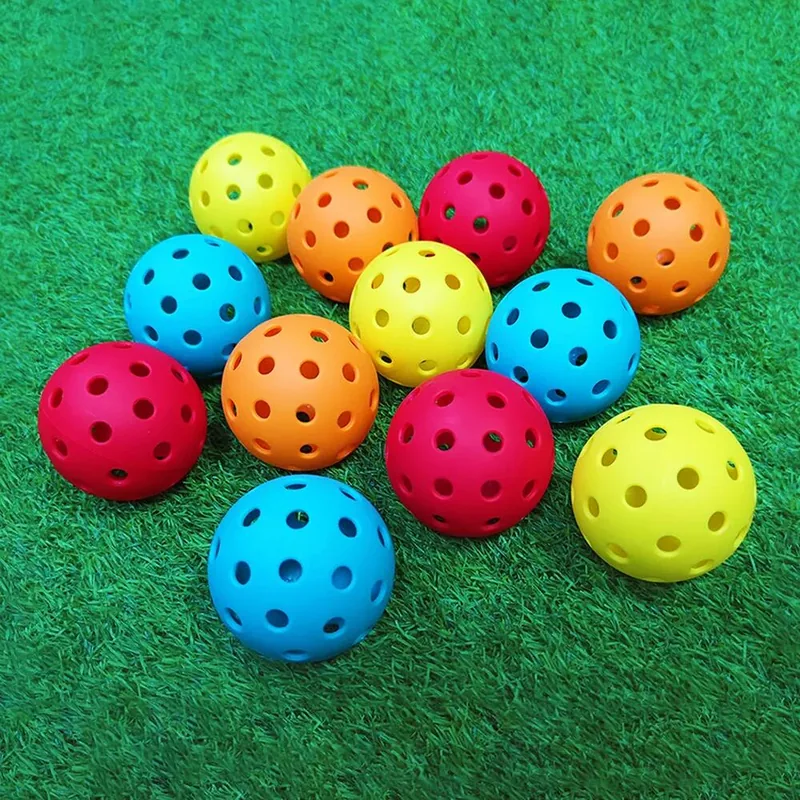 40-Hole Injection-Molded TPE Outdoor Pickleball – detail view 4